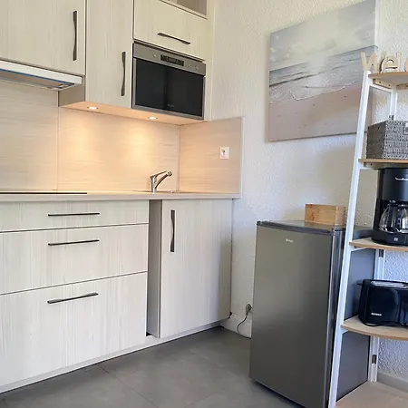 Studio La Desirade Clim, Wifi, Proche Port, Balcon * Agde